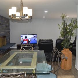 Tranquil and Modern Home 3br