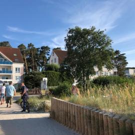 Blaumuschel Haus A Wohnung 8 - DH, hotel in Lubmin