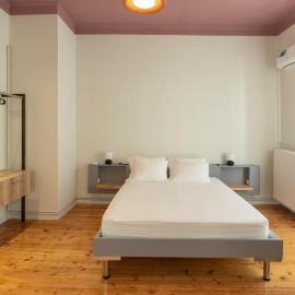 Casanova94 Guesthouse, hotel u gradu 'Pirej'