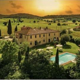 Villa of Golden Light, hotel in Lucignano