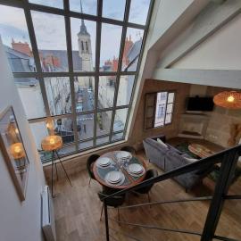 Superbe duplex La Verrière chic, cosy et spacieux, hotel i Saumur