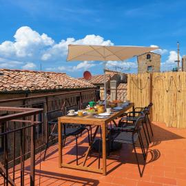 "Volterra Casa di Charme" with Rooftop Terrace