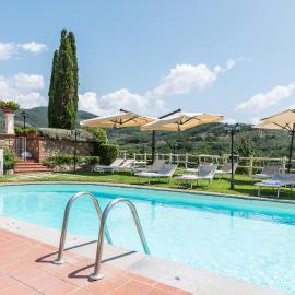 Collina Toscana Agriturismo & Apartments – hotel w mieście Monsummano Terme