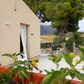 La Casetta di Nonna Angela – hotel w mieście Buseto Palizzolo