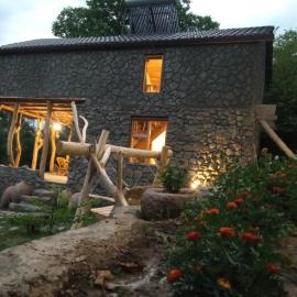 Hors's Home, hotel Hors városában