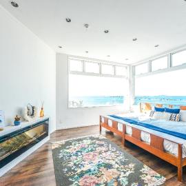 The House on the beach, hotel a Hayama