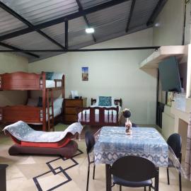 APARTAMENTO ESTUDIO - COMPLETO Y MUY BIEN UBICADO