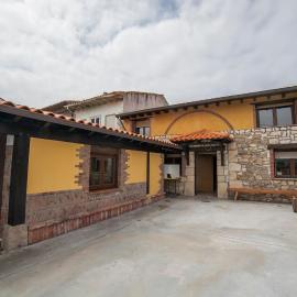 Casa Montañesa