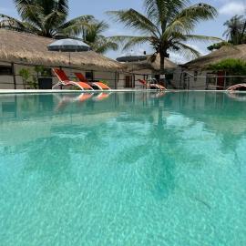Keur Papaye, Hotel in Dinouar