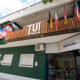 Tu Hostel Tucuman، فندق في سان ميغيل دي توكومان