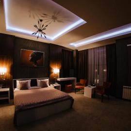Hillmond Hotel
