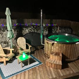 Maison bohème avec bain nordique, hotell i Ceyzérieu