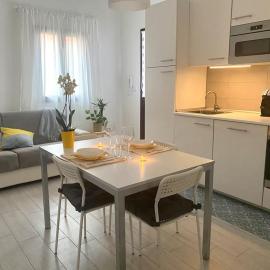 Casa Susy Sant'Antioco – hotel w mieście SantʼAntìoco