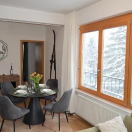Luxury Wide View Apartment Pohorje Bellevue, hotel in Hočko Pohorje