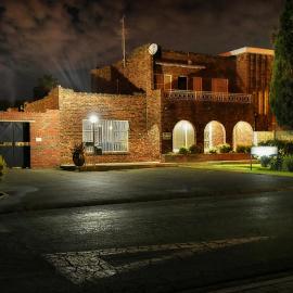 Mall Guesthouse