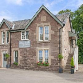 The Woodside Apartments, Hotel in Doune