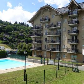 Apartment Le Grand Panorama 412 by Interhome