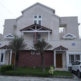 Madhav Kuteer B- 34 Vrindavan