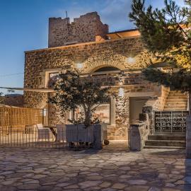 casa cabinari MANH、ゲロリメナスのホテル