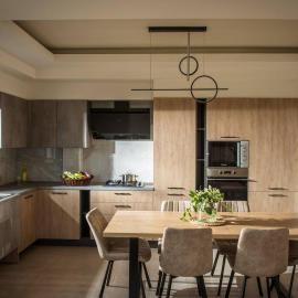 Malena Residence by 8essentially، فندق في Sísion