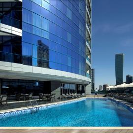Radisson Blu Hotel, Dubai Waterfront