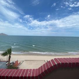 Beachfront, 2 bedroom Condo in San Felipe, hotel i San Felipe