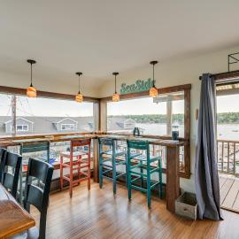 Ocean-View Apt in the Heart of Southwest Harbor!, Hotel in Southwest Harbor