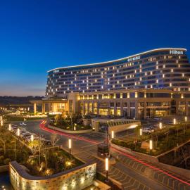 Hilton Urumqi, hotell i Ürümqi
