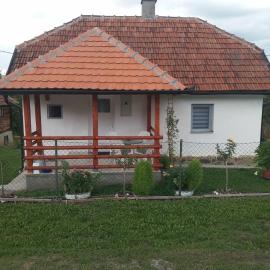 Ivana, hotel a Kremna