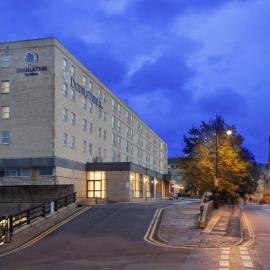 DoubleTree by Hilton Bath, hotel in Bath