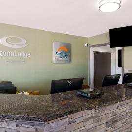 Econo Lodge Portage, отель в городе Портедж