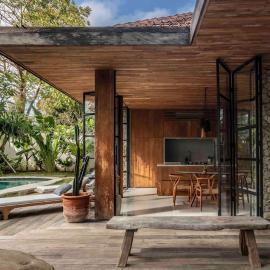OLA HOUSE Uluwatu Bespoke 2 BR with Salt Water Pool 10 minutes to Best Beaches