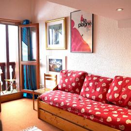 Studio avec Mezzanine pour 2 personnes proche commerces et pistes - FR-1-329-58, hôtel à Montchavin