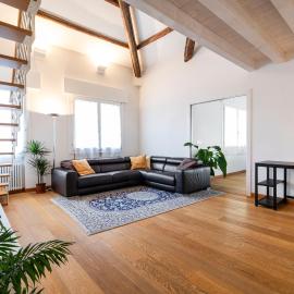 Clock's 2 bedrooms & 2 bathrooms & big terrace