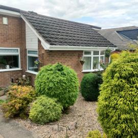 Split Level Bungalow - Sleeps4 - Close to walks, Hotel in Sutton in Ashfield