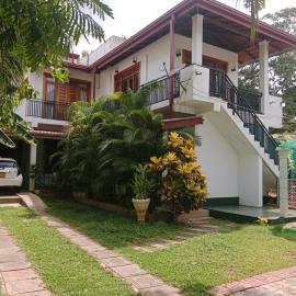 Home Stay Resort, hotel Nilaveliben