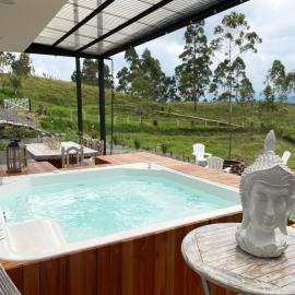 Aguas Claras Luxury Hospedaje, Hotel in Filandia