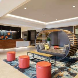 Embassy Suites by Hilton Orlando Airport, Hotel in Orlando