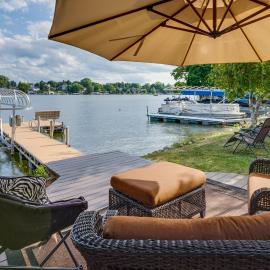 Oconomowoc में, होटल Okauchee Lake Vacation Rental w/ Boat Dock!