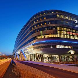 Hilton Frankfurt Airport, מלון בפרנקפורט / מיין