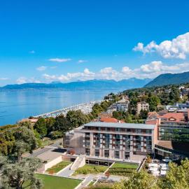Viesnīca Hilton Evian Les Bains pilsētā Evianlebēna