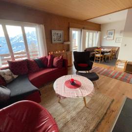 Lescha C2C, hotel en Sarn
