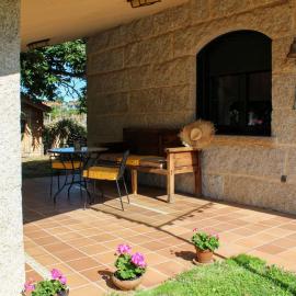 Casa AsCampinas, hotel a Ourense