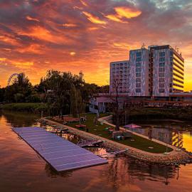 Hotel Helikon, Keszthely, hotelli kohteessa Keszthely