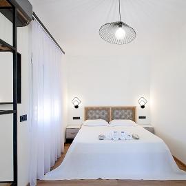 Georgia apartments and suites in town, hotel v destinácii Skiathos Town