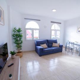 Avenida 40, hotel v destinaci Vecindario