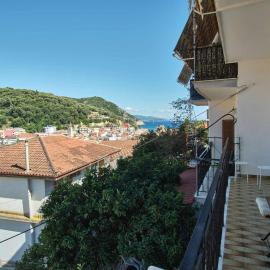 Noname House