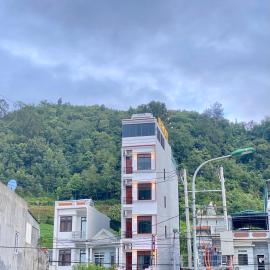Van Anh Hotel - Restaurant, hotel u gradu Dồng Văn