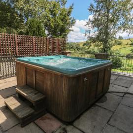 Hillside Lodge, hotel in Llandrindod Wells