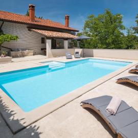 Holiday Home Katun Lindarski Iv